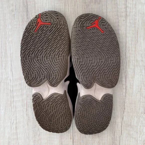 Nike Air Jordan Why Not Zer0.5 Basketball Shoes Mens 11 Black Grey Red CJ0780-00 - Picture 10 of 13